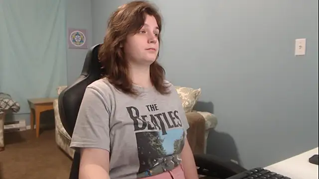 TreeJeanne online show from 4, 1, 2025