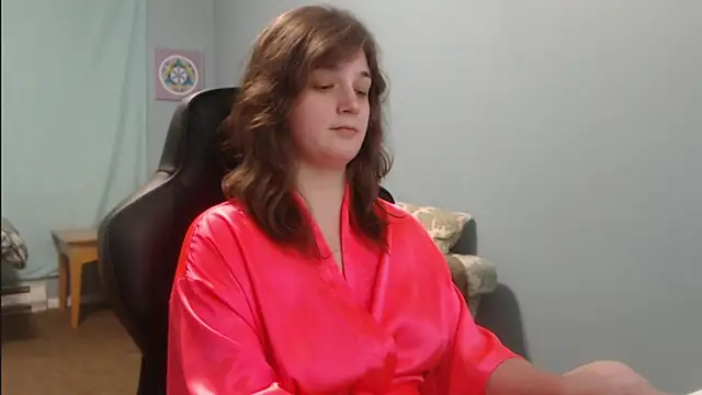 TreeJeanne online show from 3, 2, 2025