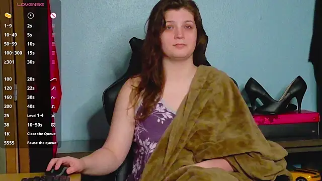 TreeJeanne online show from 4, 11, 2025