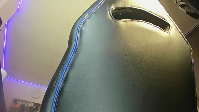 charlie hotxxx online show from 10, 1, 2025