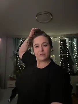 Snapshot of sylviahhh chatting on 29, 3, 2026 sylviahhh online show from 29, 3, 2026