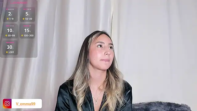Snapshot of _Emma_Valka chatting on 21, 12, 2024 Emma Valka online show from 21, 12, 2024