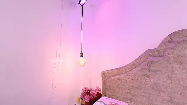 Snapshot of Purplee_Baby chatting on 6, 12, 2024 Purplee Baby online show from 6, 12, 2024