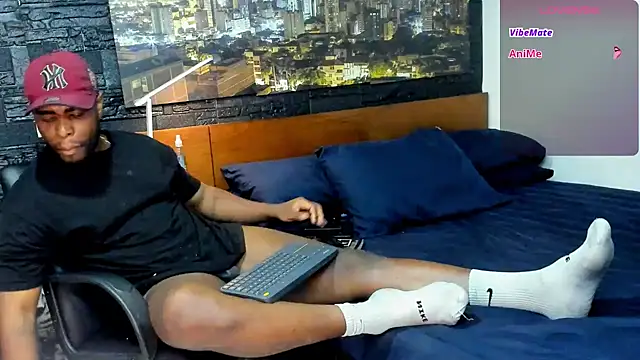 Snapshot of thomas_santtos1 chatting on 24, 2, 2025 thomas santtos1 online show from 24, 2, 2025