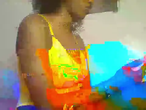 Snapshot of Queeen_model chatting on 4, 3, 2026 Queeen model online show from 4, 3, 2026