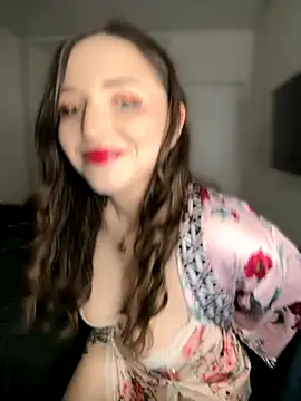 HoneySweetBee online show from 14, 11, 2025