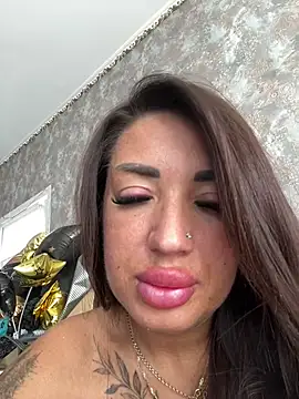 RuslanaXX online show from 9, 4, 2026