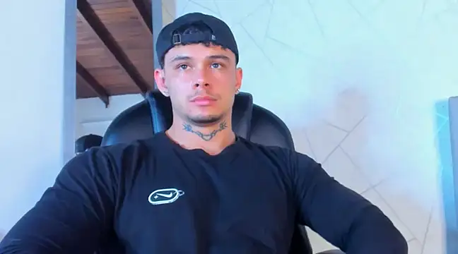 NoahhBrown online show from 6, 3, 2025