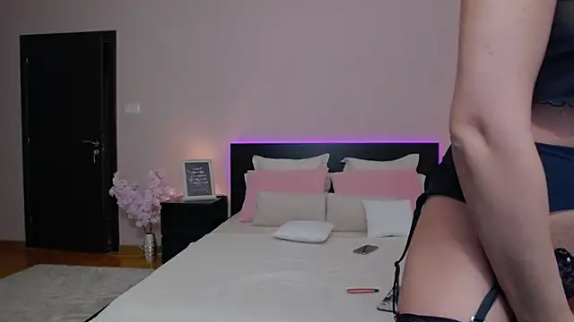 AyanaJoy online show from 5, 2, 2026