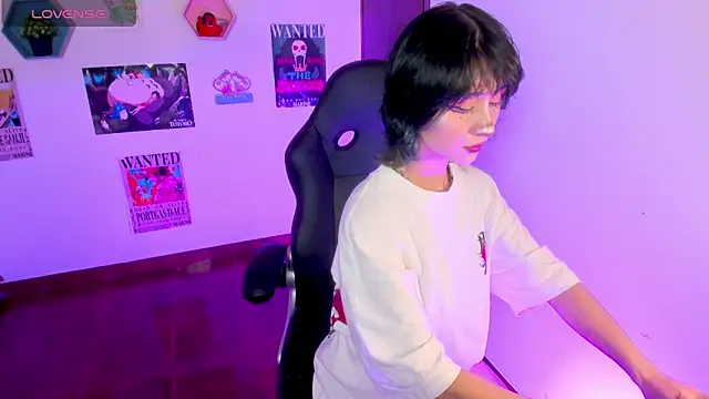 MonxxsLove online show from 4, 4, 2026