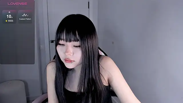 hee young11 online show from 19, 11, 2025