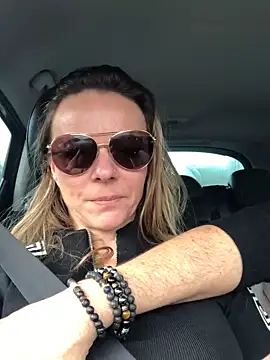 Maryli-O online show from 1, 2, 2026