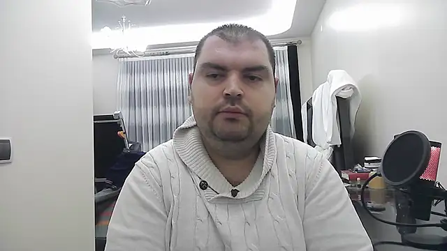 KIZLAZIMYaa online show from 27, 2, 2026