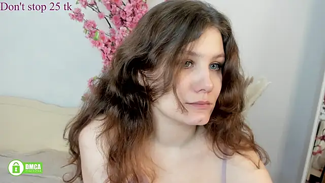 Snapshot of Charlotte_wow chatting on 25, 1, 2025 Charlotte wow online show from 25, 1, 2025