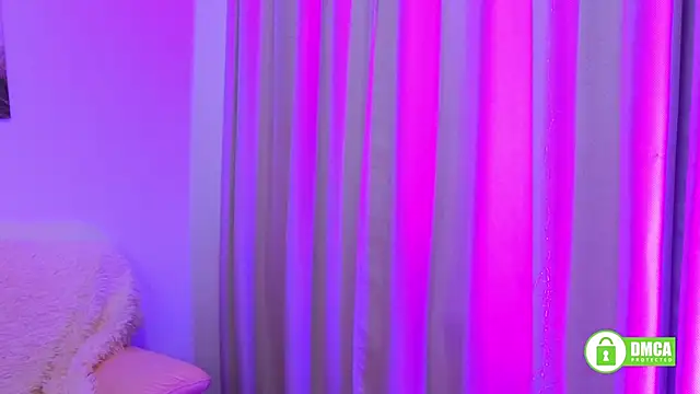 Snapshot of Charlotte_wow chatting on 8, 3, 2025 Charlotte wow online show from 8, 3, 2025