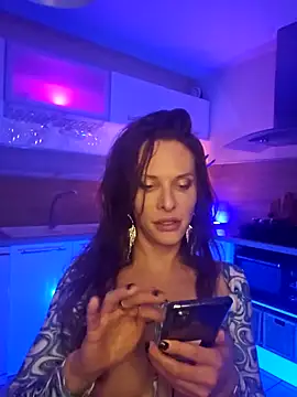 Luna Kitanna online show from 8, 12, 2024