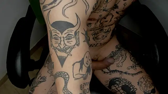 layneinchains online show from 9, 12, 2024