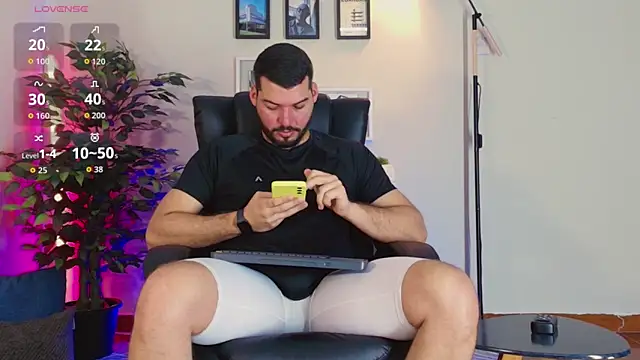 HenryBenso online show from 5, 10, 2025