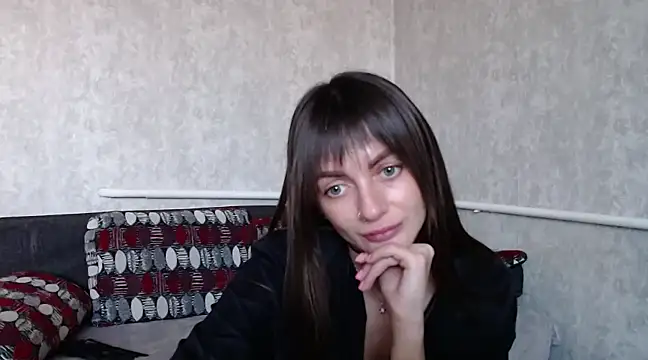 LikaLuis online show from 10, 2, 2025