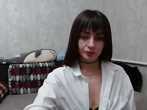 LikaLuis online show from 22, 2, 2025