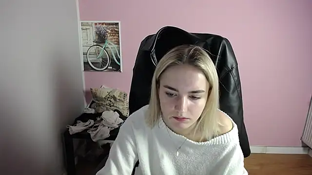 viktoria lovely online show from 22, 4, 2026