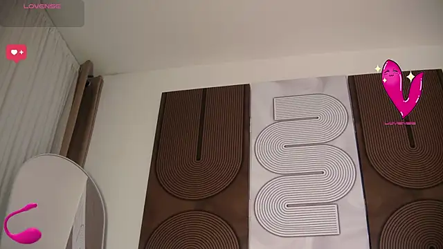 aidaadams online show from 25, 2, 2026