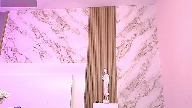 NicholScully online show from 9, 10, 2025