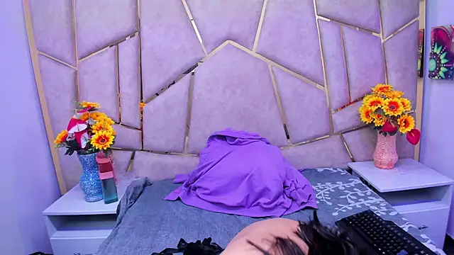 Kloe Candy1 online show from 28, 11, 2025