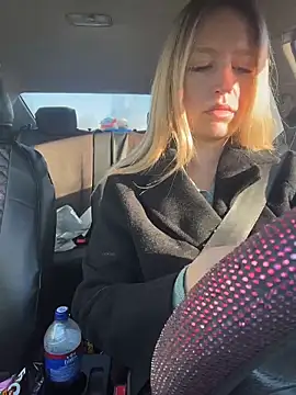 StasyWood online show from 9, 4, 2026