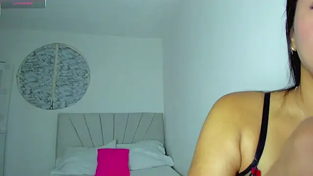 IsabelaVanegas  online show from 30, 10, 2025