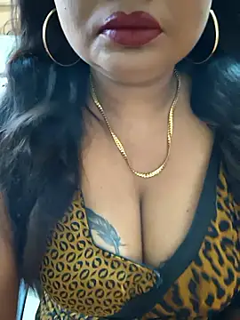 Snapshot of YR-SHIVANI chatting on 25, 4, 2026 YR-SHIVANI online show from 25, 4, 2026