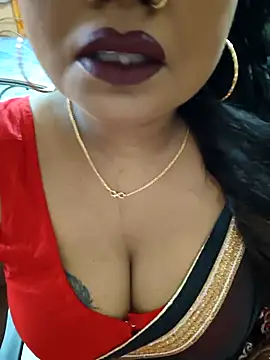 Snapshot of YR-SHIVANI chatting on 27, 4, 2026 YR-SHIVANI online show from 27, 4, 2026