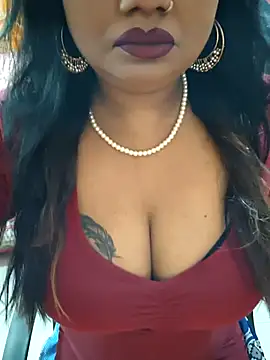 Snapshot of YR-SHIVANI chatting on 1, 5, 2026 YR-SHIVANI online show from 1, 5, 2026