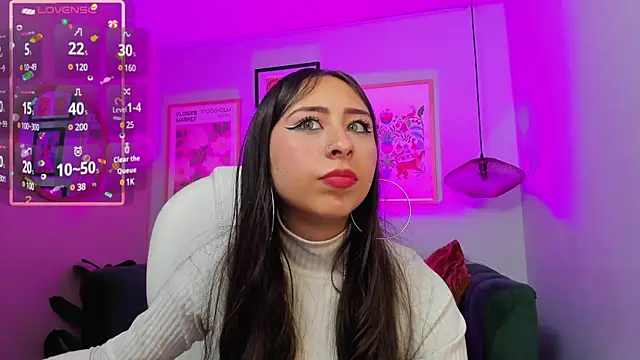 Snapshot of _cloe_martinez chatting on 10, 12, 2024 cloe martinez online show from 10, 12, 2024