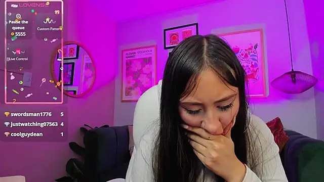 Snapshot of _cloe_martinez chatting on 10, 12, 2024 cloe martinez online show from 10, 12, 2024