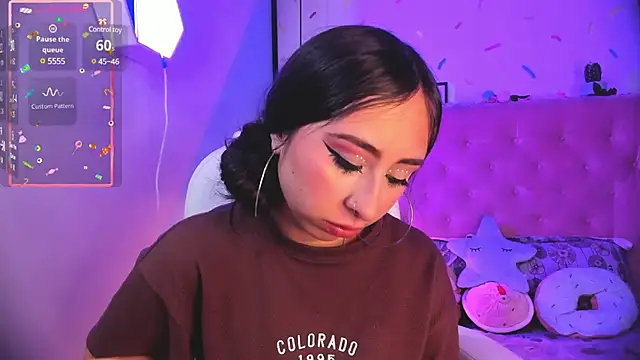 Snapshot of _cloe_martinez chatting on 16, 12, 2024 cloe martinez online show from 16, 12, 2024