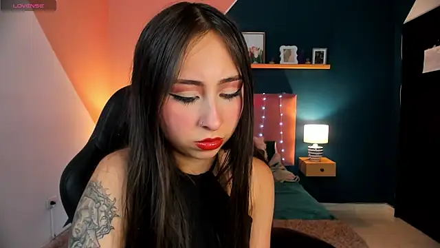 Snapshot of _cloe_martinez chatting on 29, 1, 2025 cloe martinez online show from 29, 1, 2025