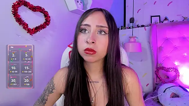 Snapshot of _cloe_martinez chatting on 14, 2, 2025 cloe martinez online show from 14, 2, 2025