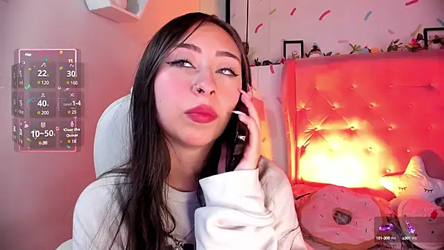 Snapshot of _cloe_martinez chatting on 21, 2, 2025 cloe martinez online show from 21, 2, 2025