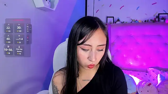 Snapshot of _cloe_martinez chatting on 25, 2, 2025 cloe martinez online show from 25, 2, 2025