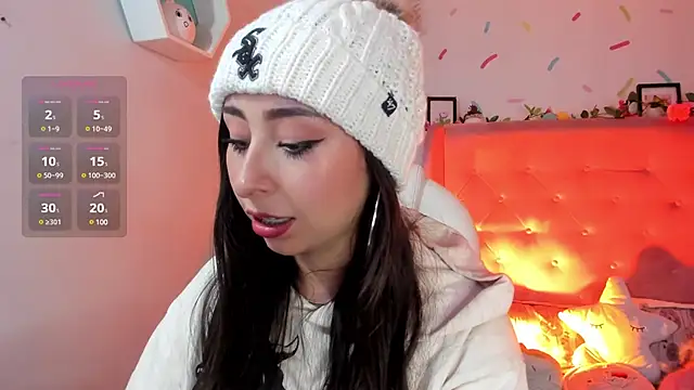 Snapshot of _cloe_martinez chatting on 7, 3, 2025 cloe martinez online show from 7, 3, 2025