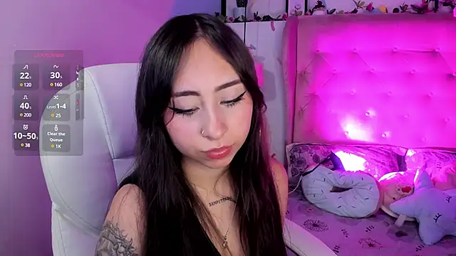 Snapshot of _cloe_martinez chatting on 9, 3, 2025 cloe martinez online show from 9, 3, 2025