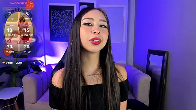 Snapshot of _cloe_martinez chatting on 15, 10, 2025 cloe martinez online show from 15, 10, 2025