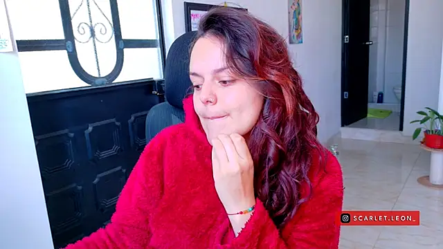 Snapshot of Scarletleon77 chatting on 16, 7, 2026 Scarletleon77 online show from 16, 7, 2026