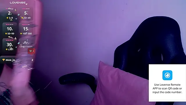 Erika Stevens online show from 18, 11, 2025