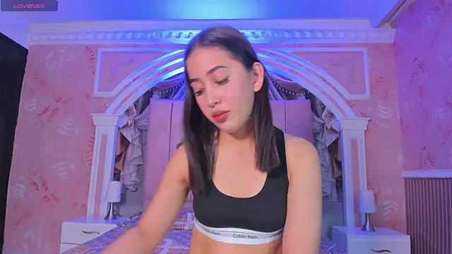 Snapshot of valentina_cortes72 chatting on 27, 2, 2025 valentina cortes72 online show from 27, 2, 2025