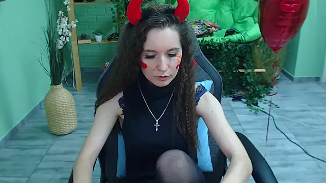 Miss Barbara  online show from 14, 2, 2025