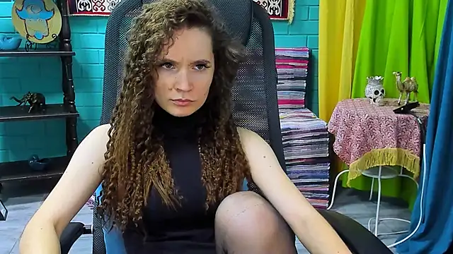 Miss Barbara  online show from 24, 2, 2025