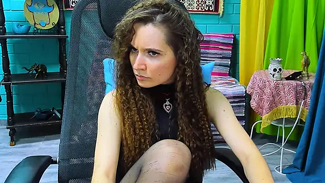 Miss Barbara  online show from 20, 3, 2025