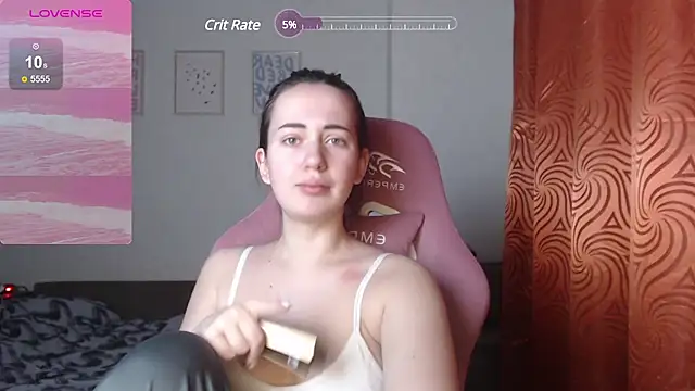 SweetieKendl online show from 10, 3, 2025